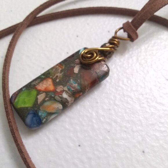 Woodland Green! Wire Wrapped Sea Sediment Jasper Pendant! Perfect Fall Colors! - Picture 4 of 6
